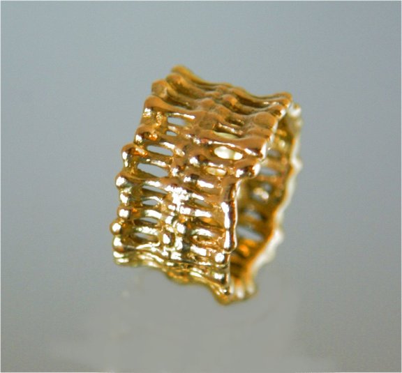 18 carat golden broad snowflake ring